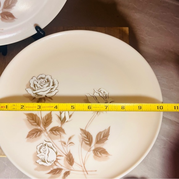 Set of 4 HTF Vintage 1960s Lenox Ware Melmac Rose Pattern Dinner Plates - Picture 5 of 6